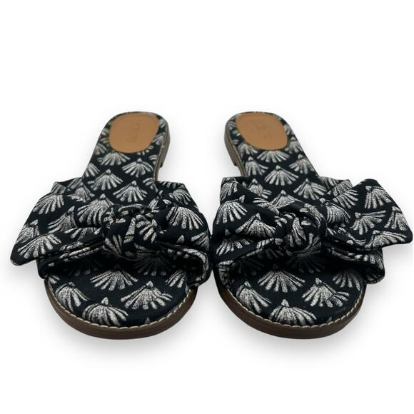 J. Crew Sandals Size 6.5 Knot Slide Black & White Summer Slip On Flats Casual - Picture 1 of 9